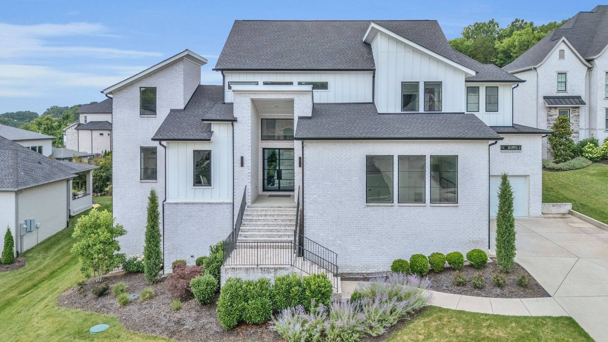 5.0-bed rental at 6409 High Top Ct