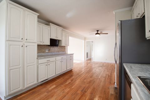 1310 Bass Ave Murfreesboro TN 37129