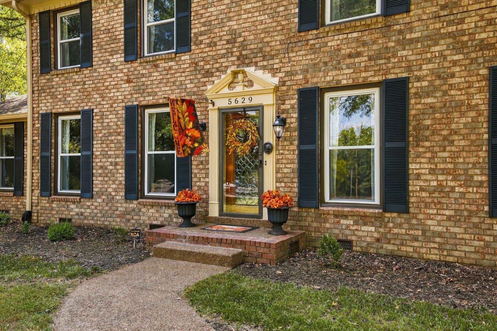 5629 Highland Way