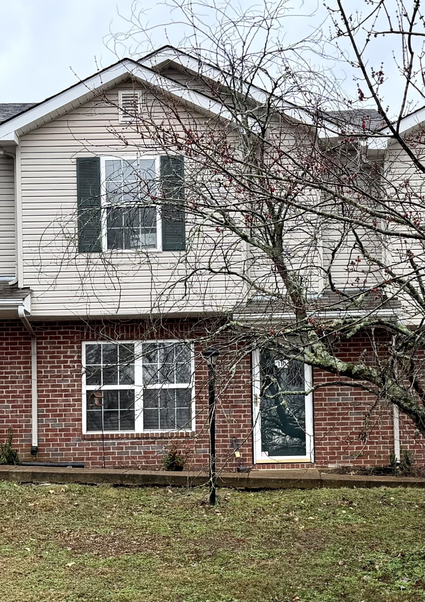 110 Waterview Dr