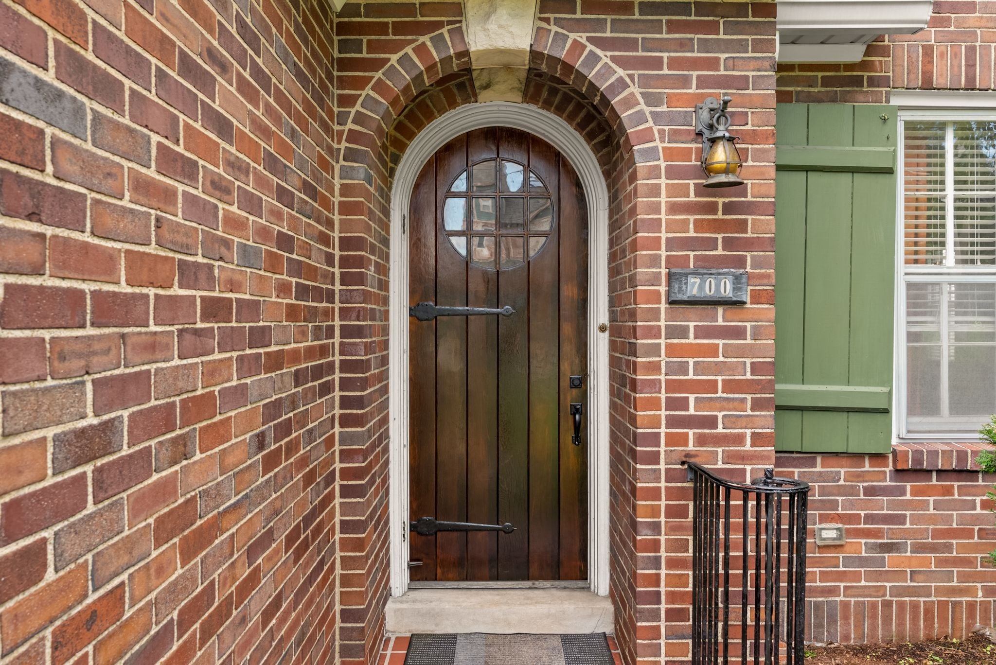 700 5th Ave W