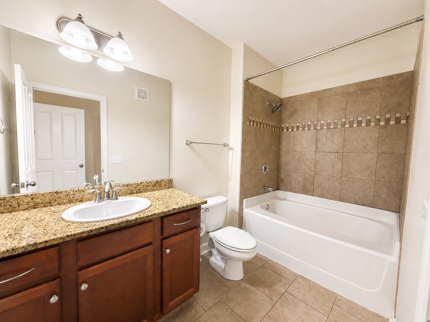 2310 Elliott Ave 612