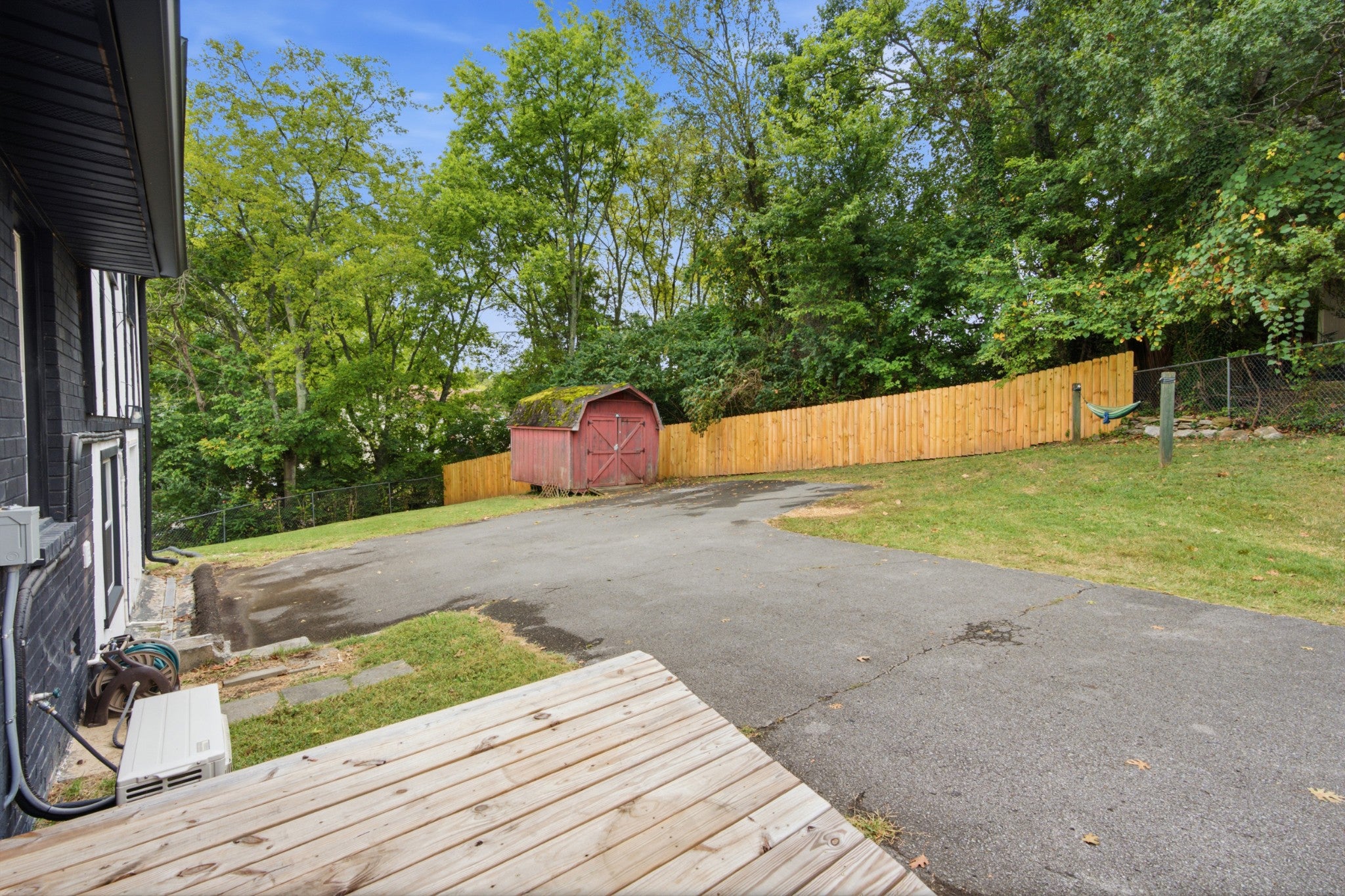 3337 Falls Creek Dr
