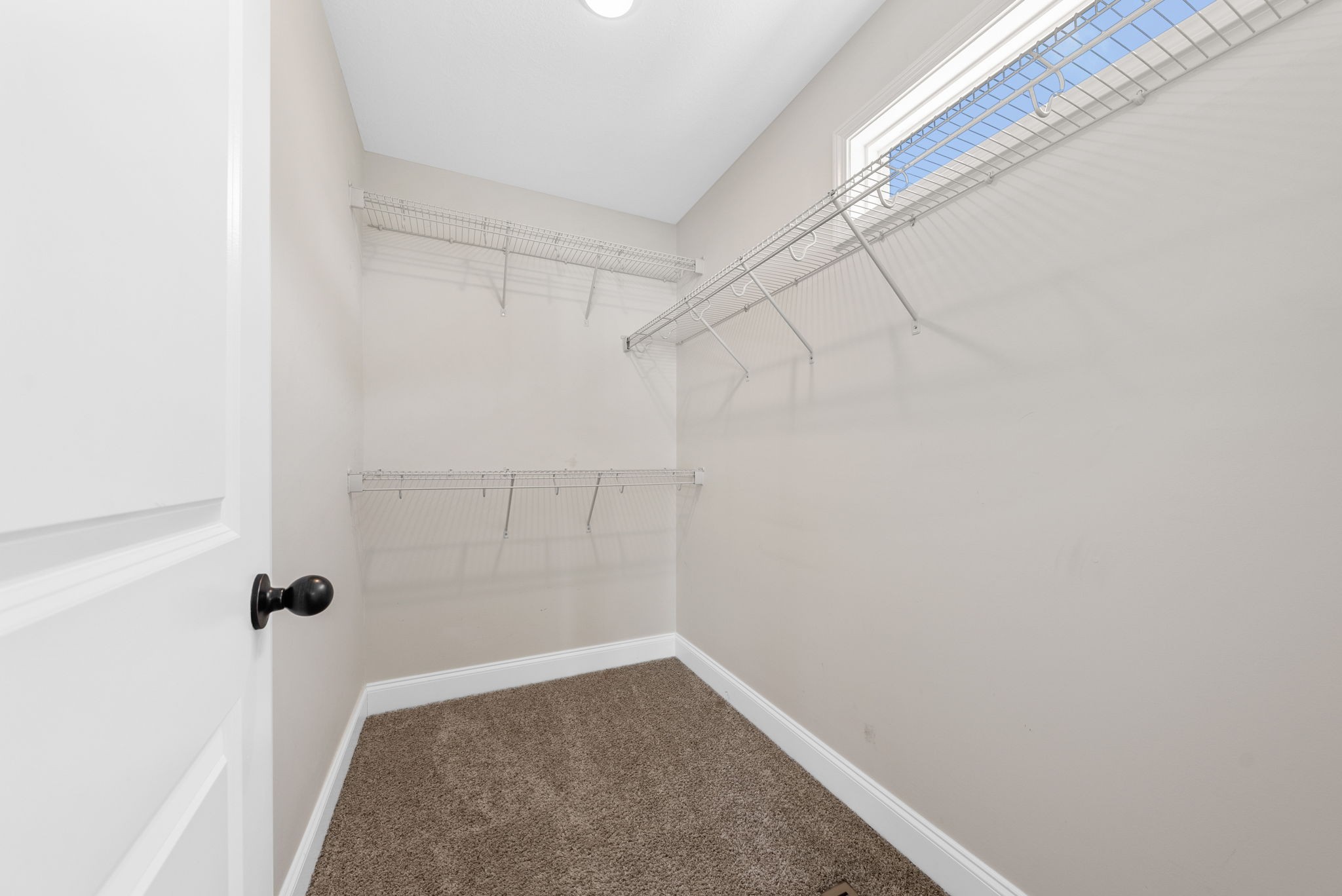 Clarksville, Tennessee 37040, United States, 3 Bedrooms Bedrooms, ,2 BathroomsBathrooms,Residential,Active,165874