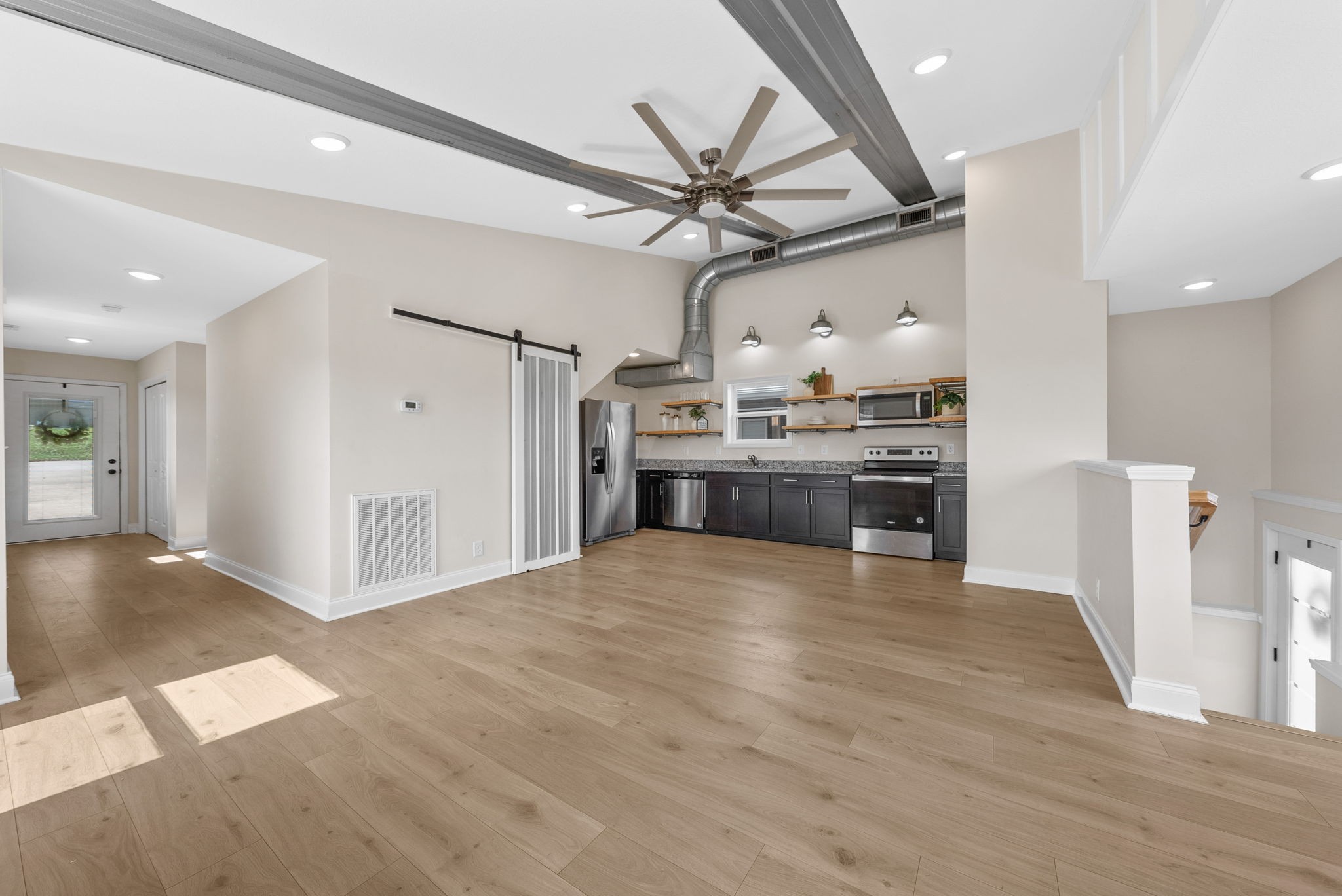 Clarksville, Tennessee 37040, United States, 3 Bedrooms Bedrooms, ,2 BathroomsBathrooms,Residential,Active,165874