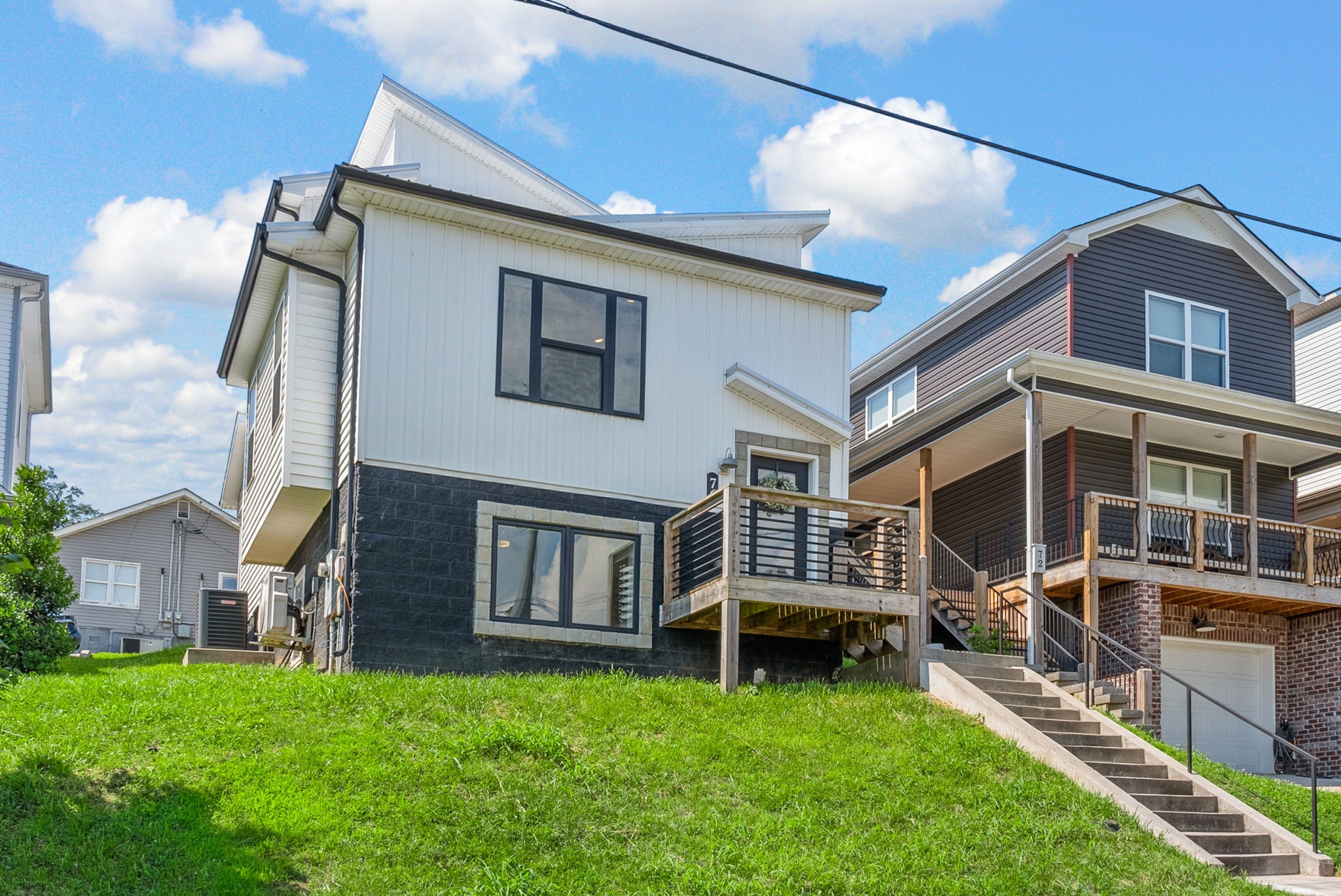 Clarksville, Tennessee 37040, United States, 3 Bedrooms Bedrooms, ,2 BathroomsBathrooms,Residential,Active,165874