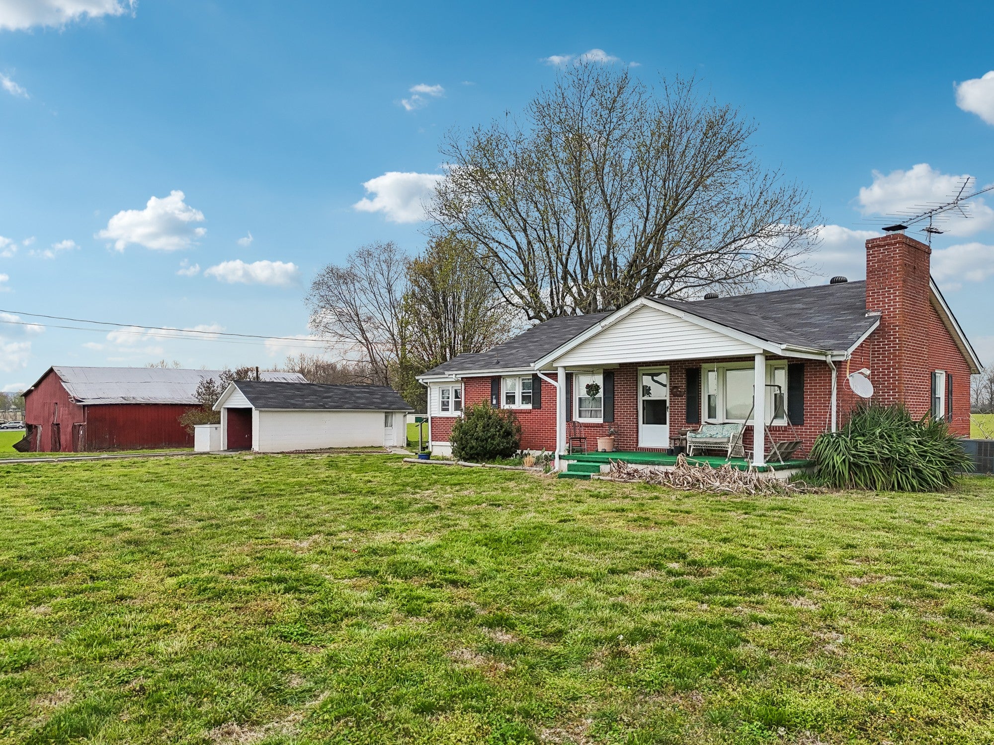 1786 Short Mountain Hwy