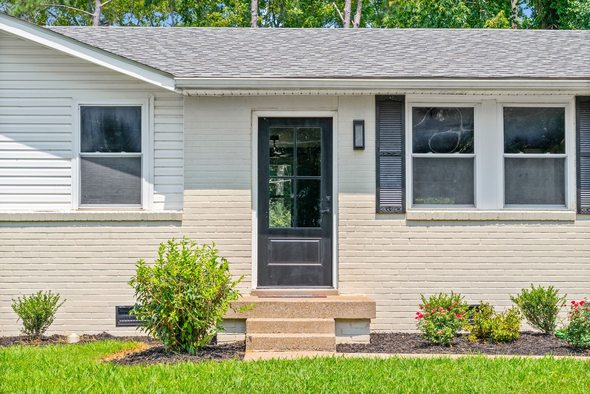447 Appleton Dr