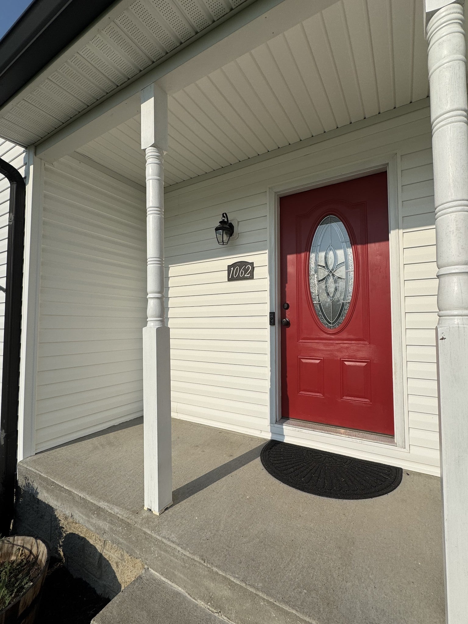 1062 Deasy Ln
