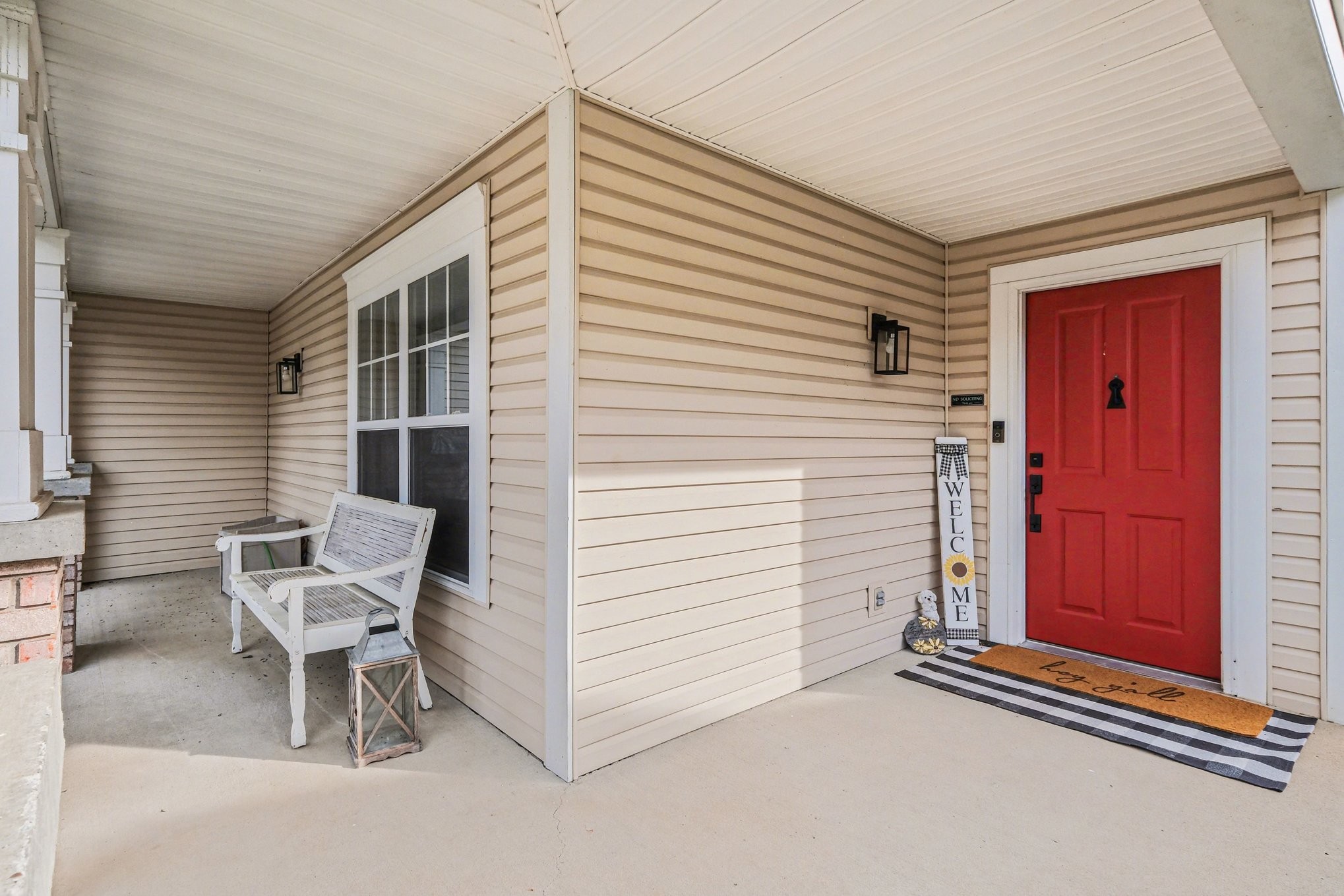 1736 Stone Hollow Ct