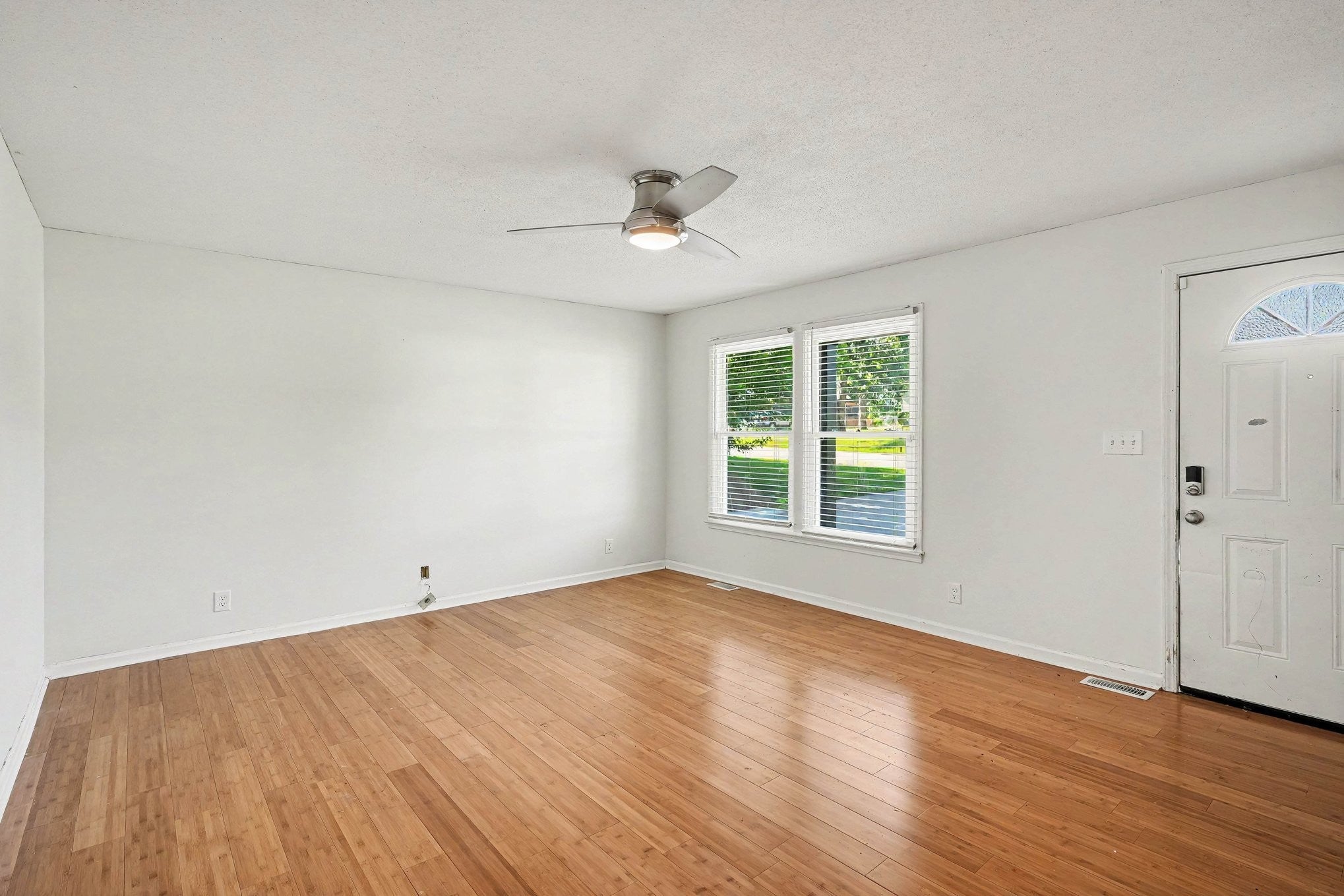 217 Bob White Dr