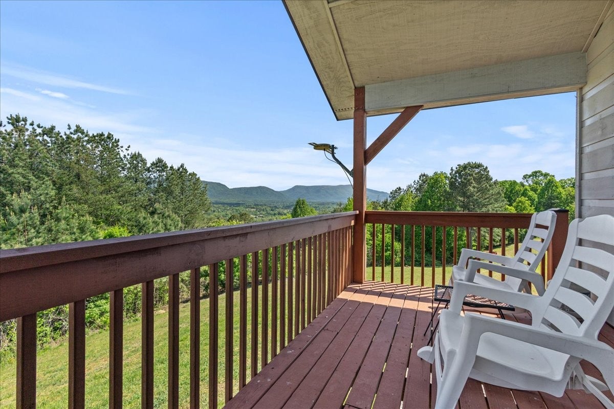 111 County Road 805