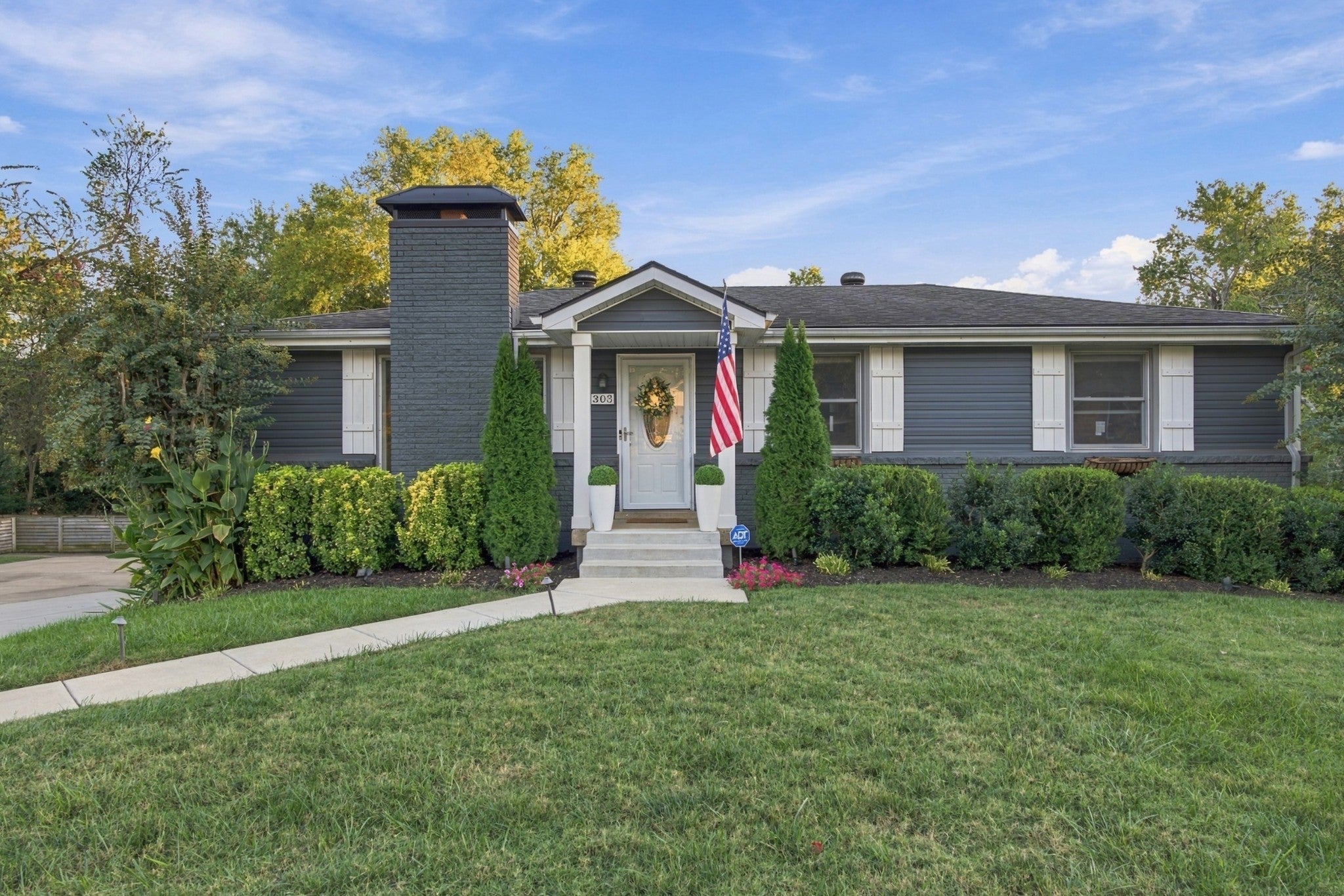 303 Wauford Dr