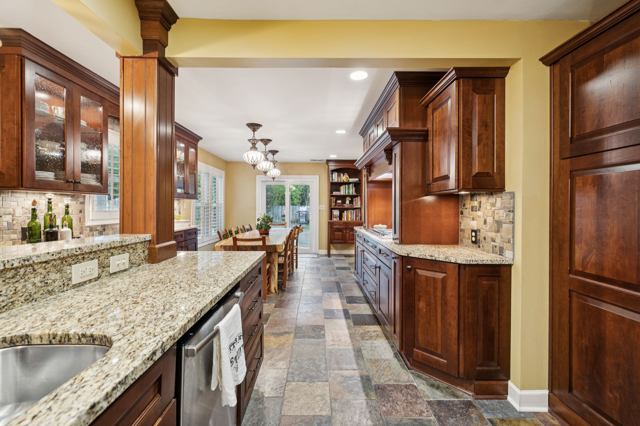 Hermitage, Tennessee, 37076, United States, 4 Bedrooms Bedrooms, ,3 BathroomsBathrooms,Residential,Active,2025555