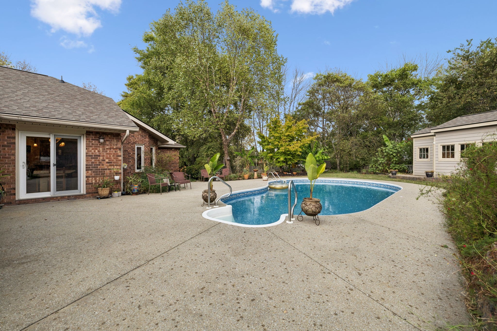 Hermitage, Tennessee, 37076, United States, 4 Bedrooms Bedrooms, ,3 BathroomsBathrooms,Residential,Active,2025555