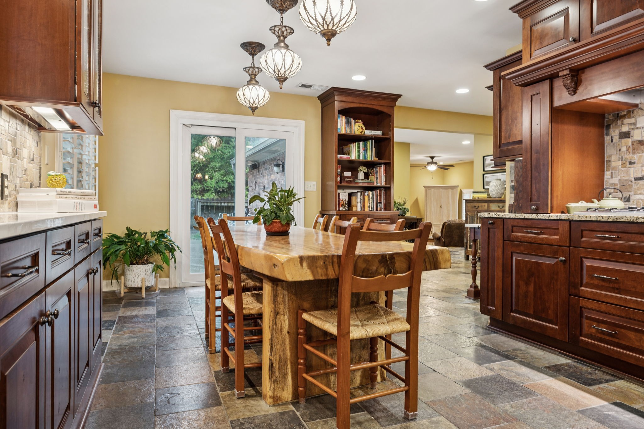 Hermitage, Tennessee, 37076, United States, 4 Bedrooms Bedrooms, ,3 BathroomsBathrooms,Residential,Active,2025555