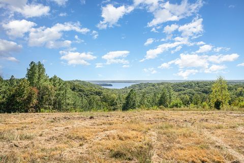 240 Miller Ridge Lane Stewart TN 37175