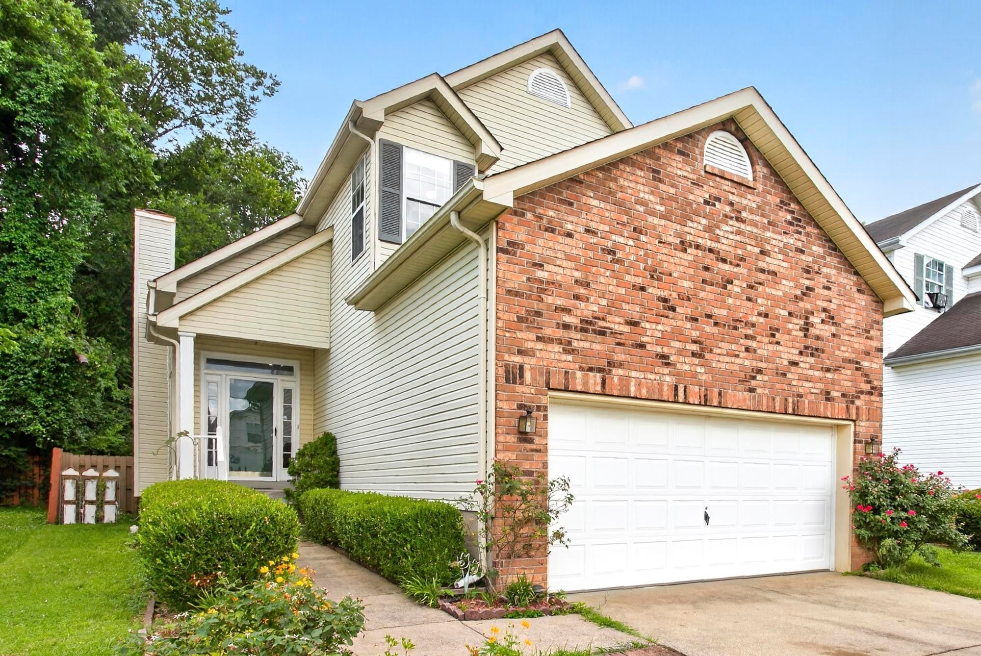 3.0-bed rental at 1504 Bell Trace Dr