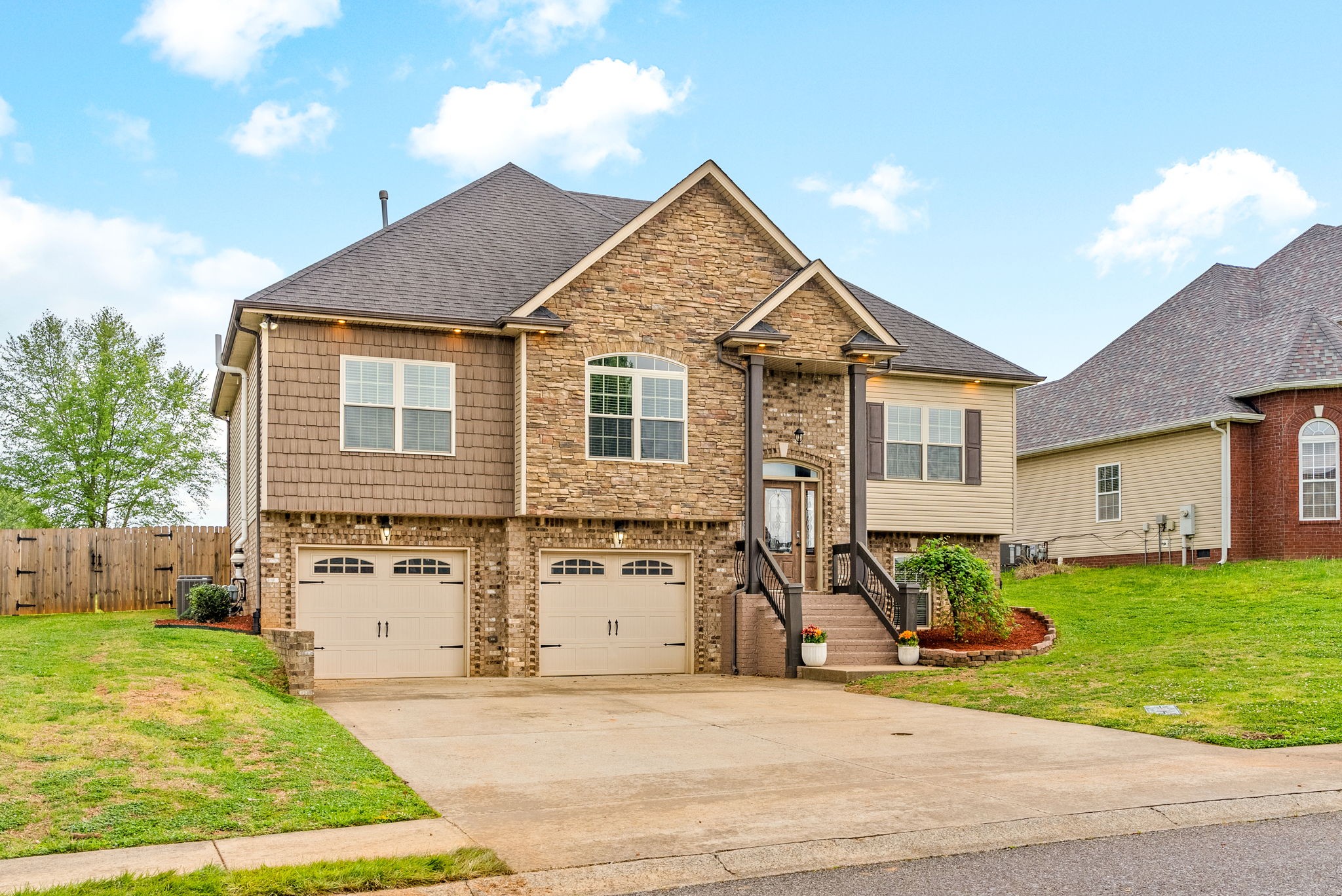 140 Covey Rise Cir