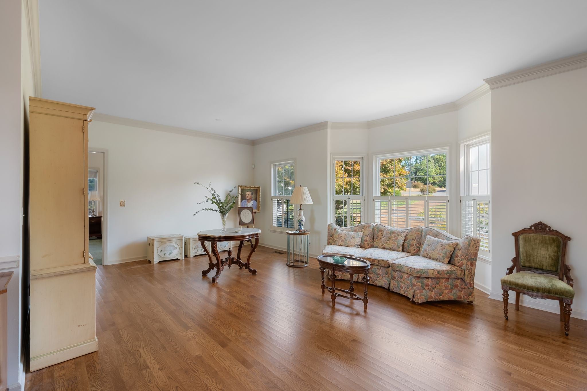 180 Roberta Dr