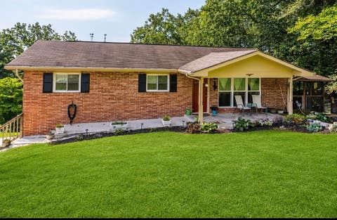 Photo of 220 Alpine Drive, Rossville, GA 30741 (MLS # 3513153)