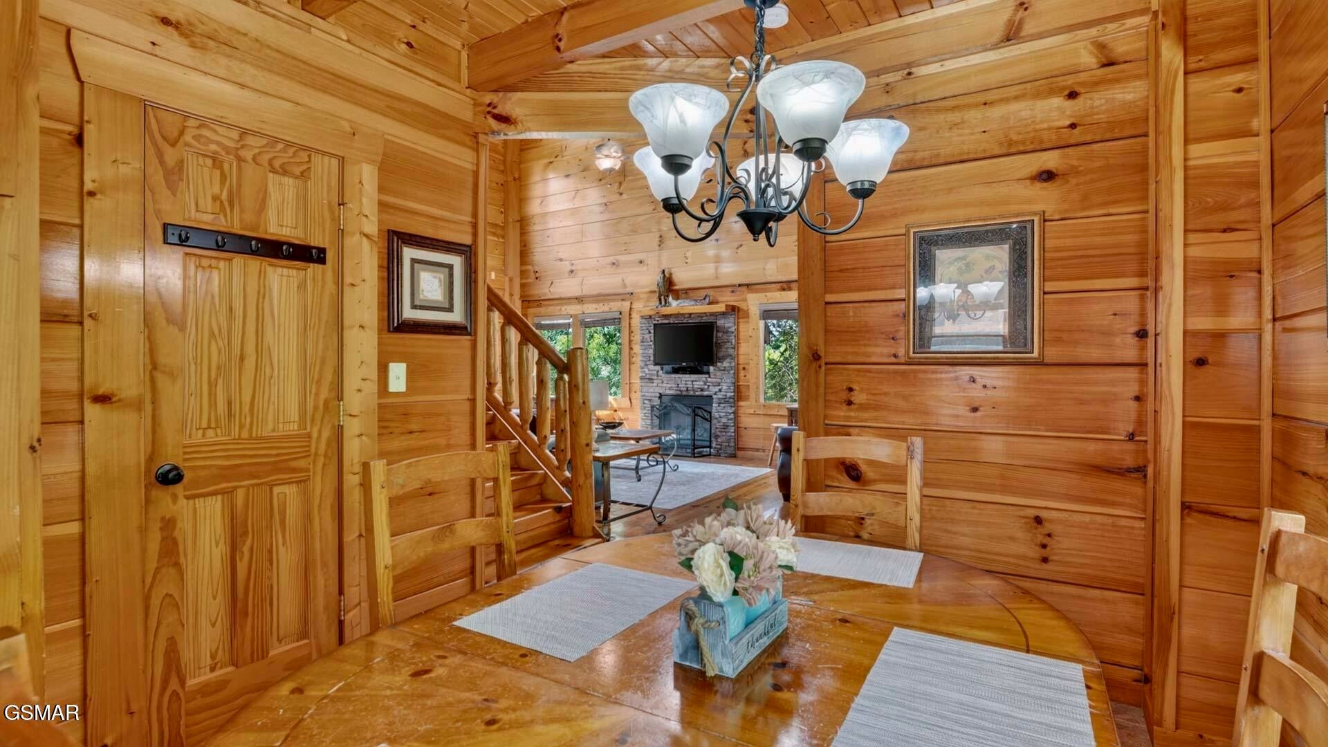 1123 Towering Oaks Drive