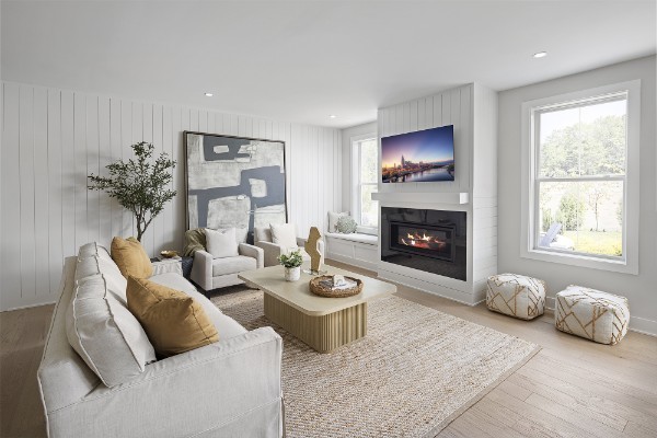 3289 Tomlinson Pointe Drive