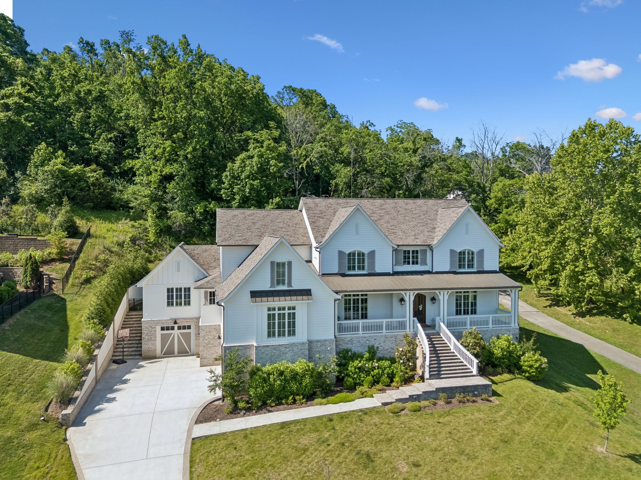 1019 Stockett Dr