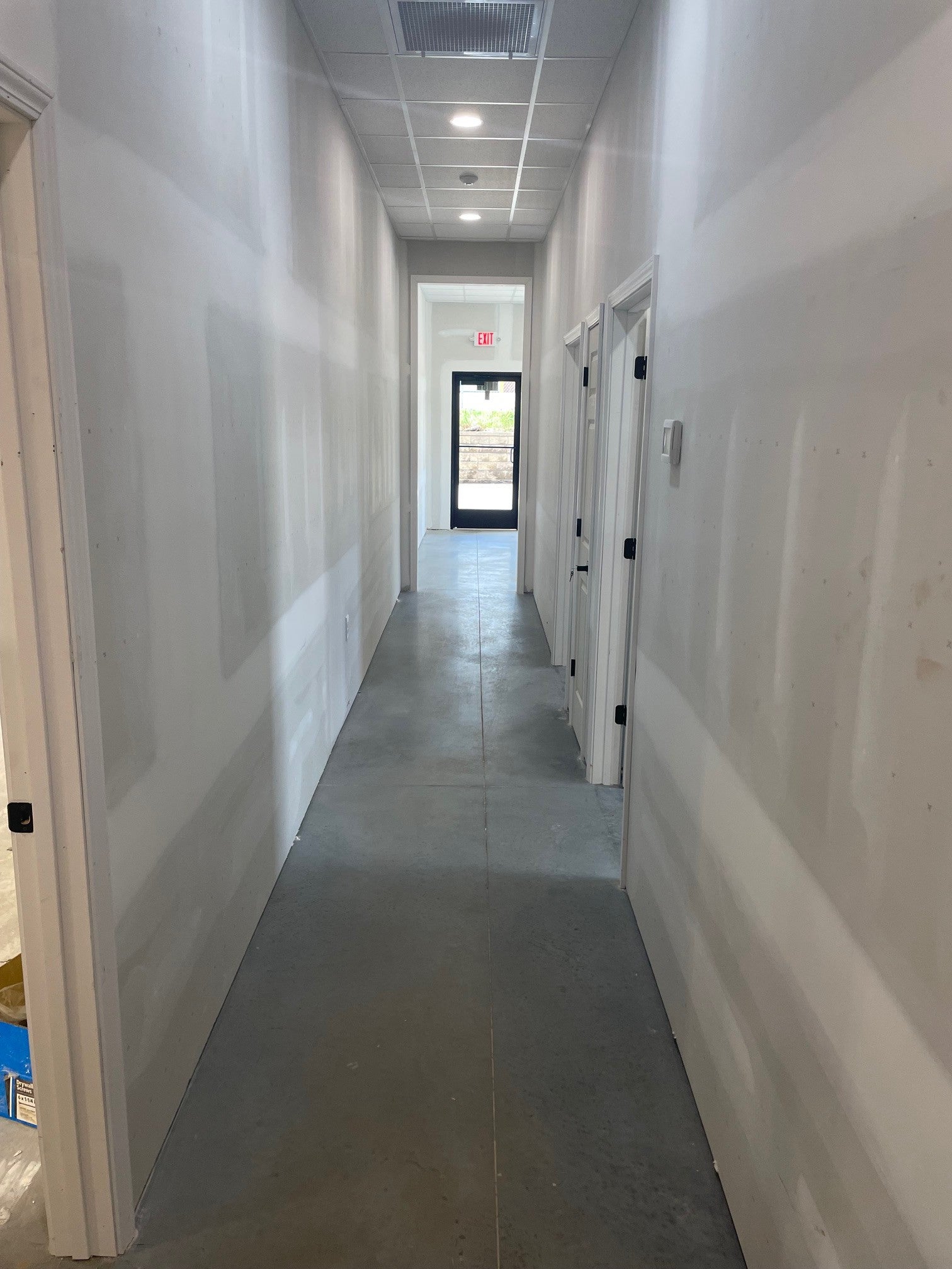 1080B International Blvd
