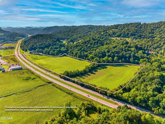E STONE DR, KINGSPORT, TN 37660 - Image 08b3b9794f80f4b9879a7d28e44a6daa/21847149