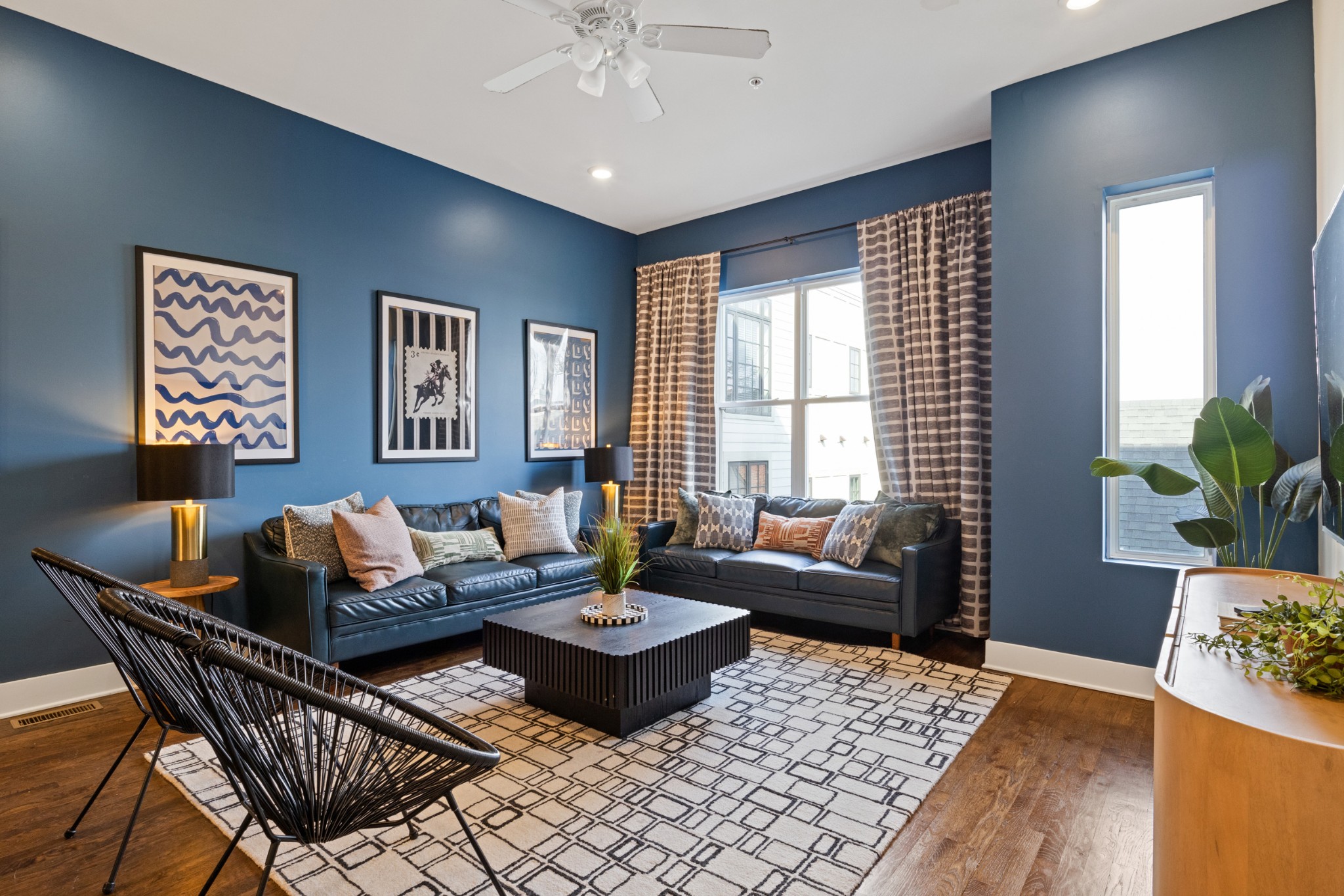 2001 Convent Pl 5 & 6