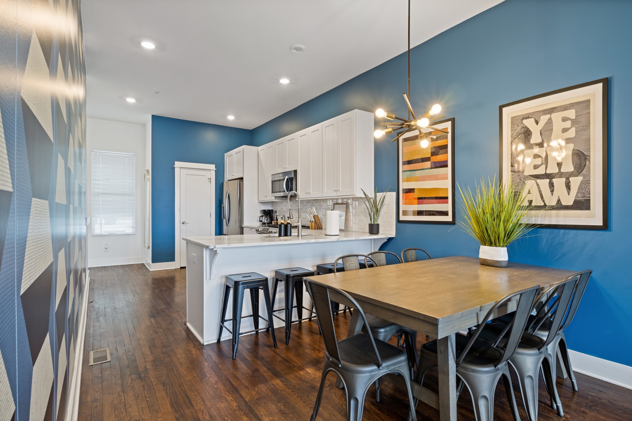 2001 Convent Pl 5 & 6