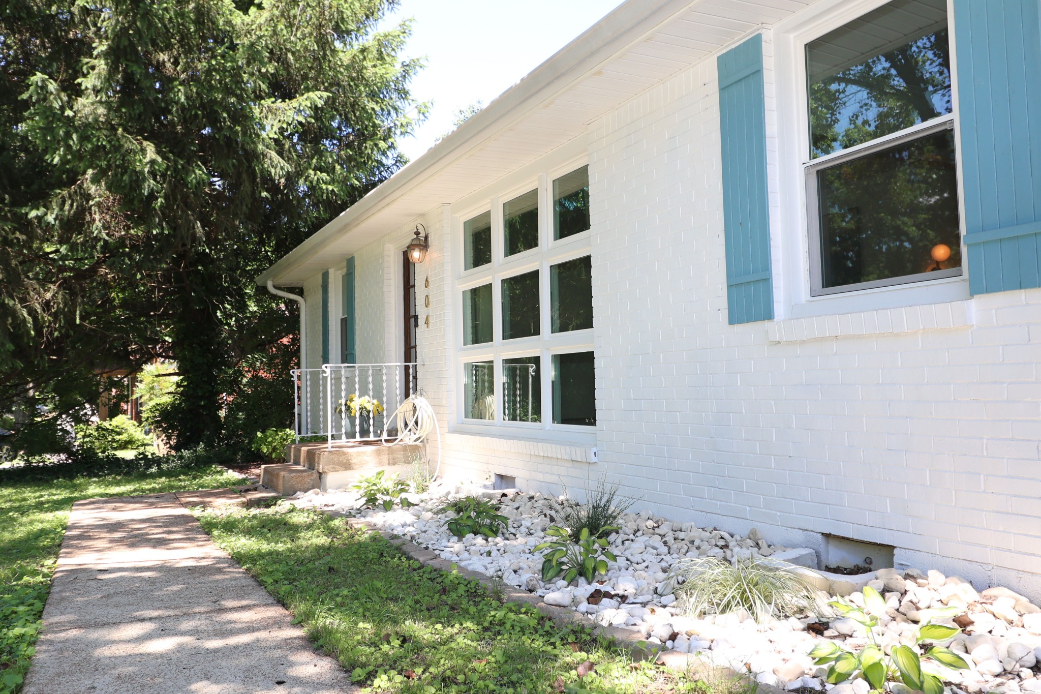 604 Chadwell Dr