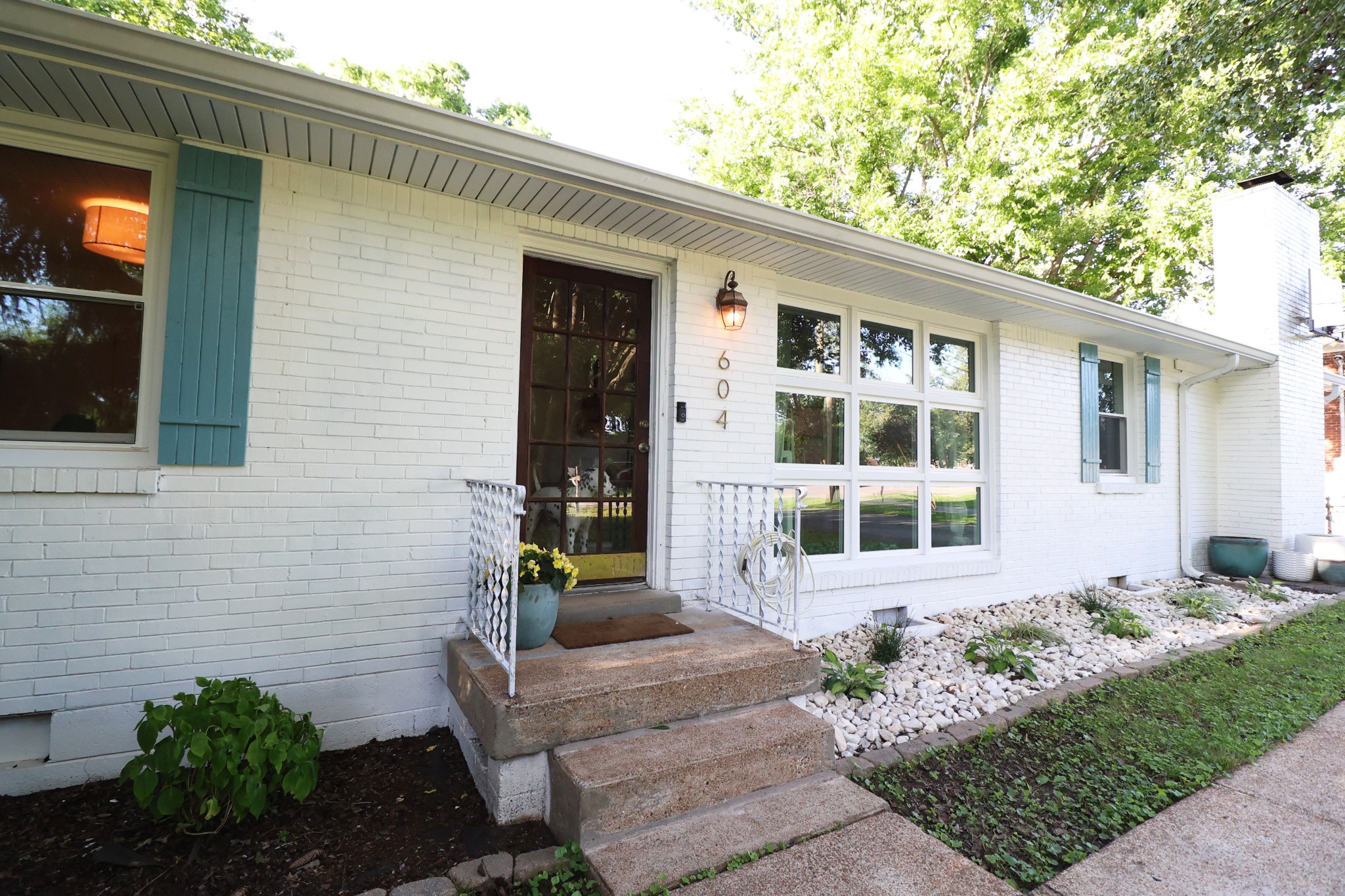 604 Chadwell Dr