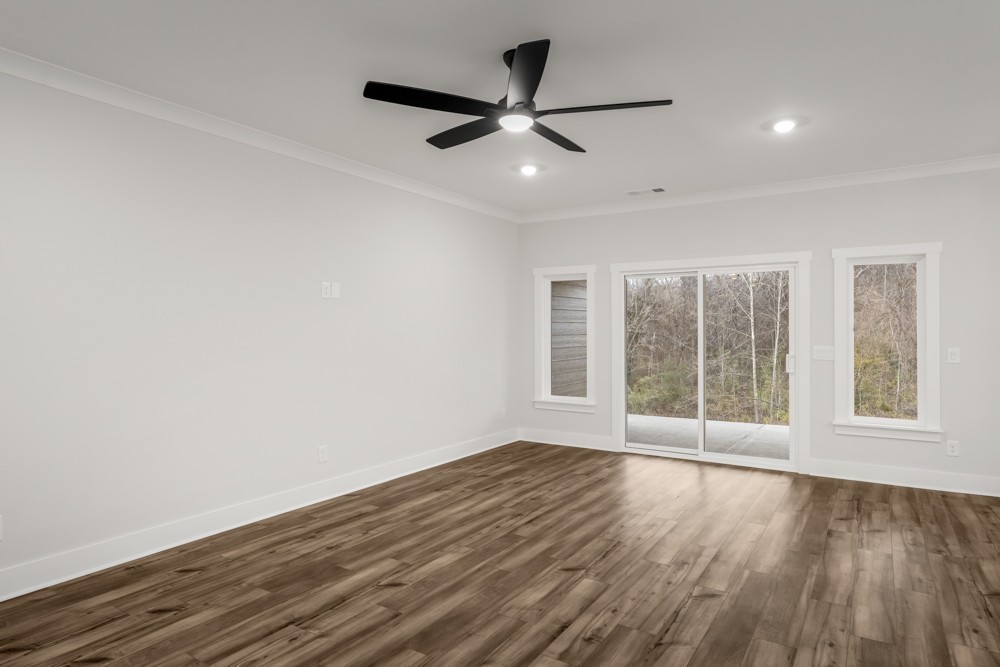 404 Springbrook Blvd