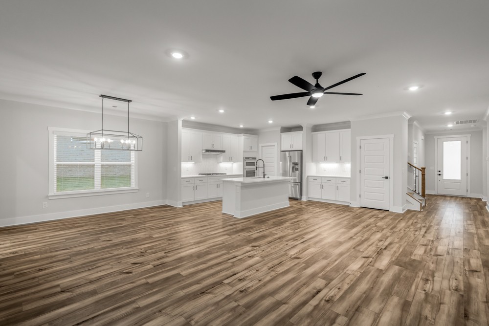 404 Springbrook Blvd