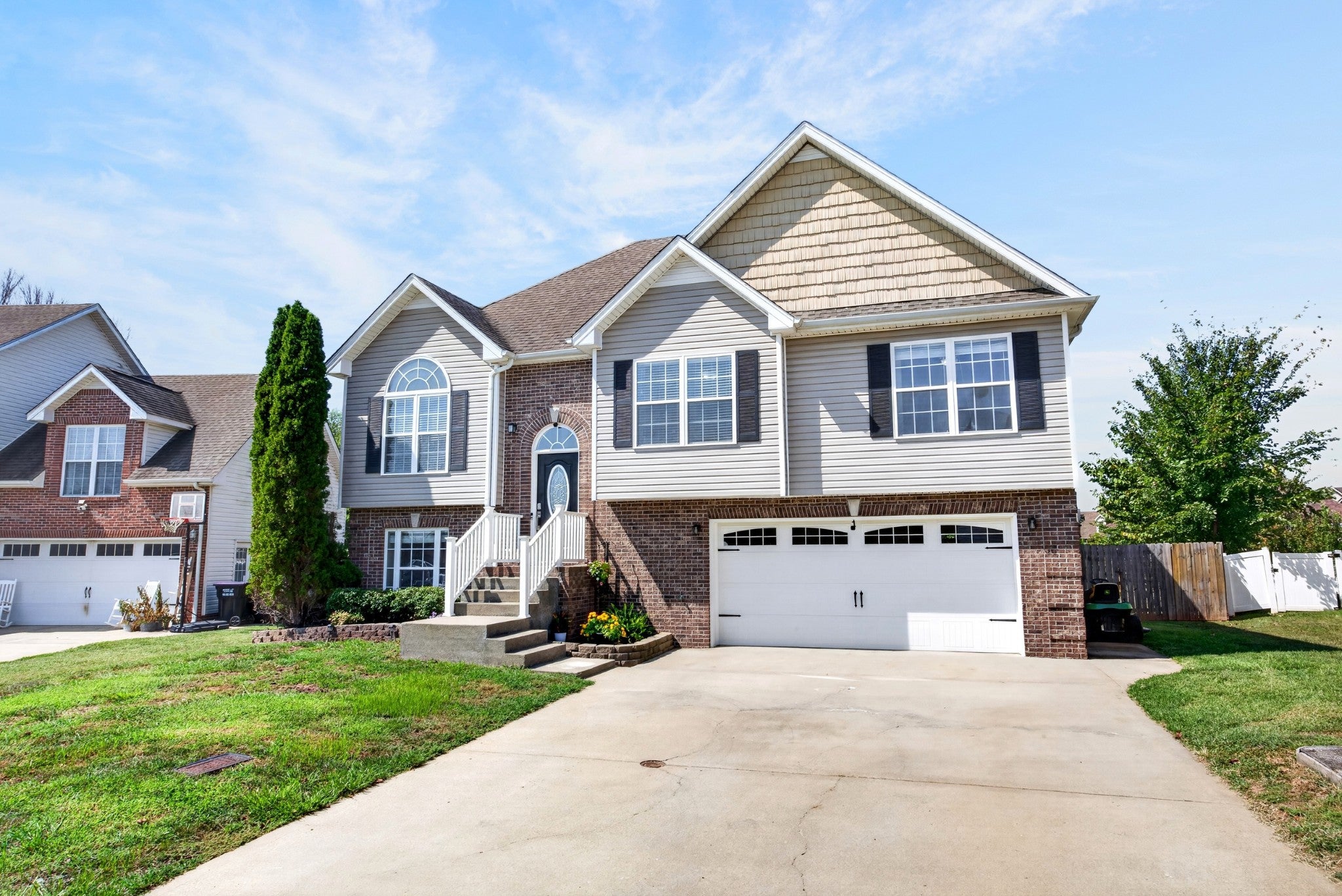 1205 Chinook Cir