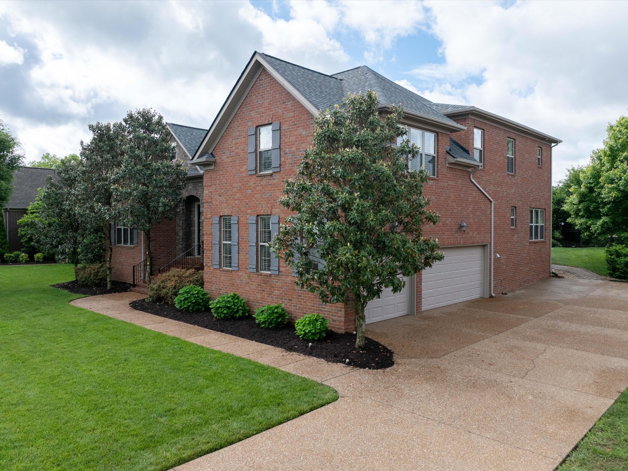 3013 Arbuckle Ln