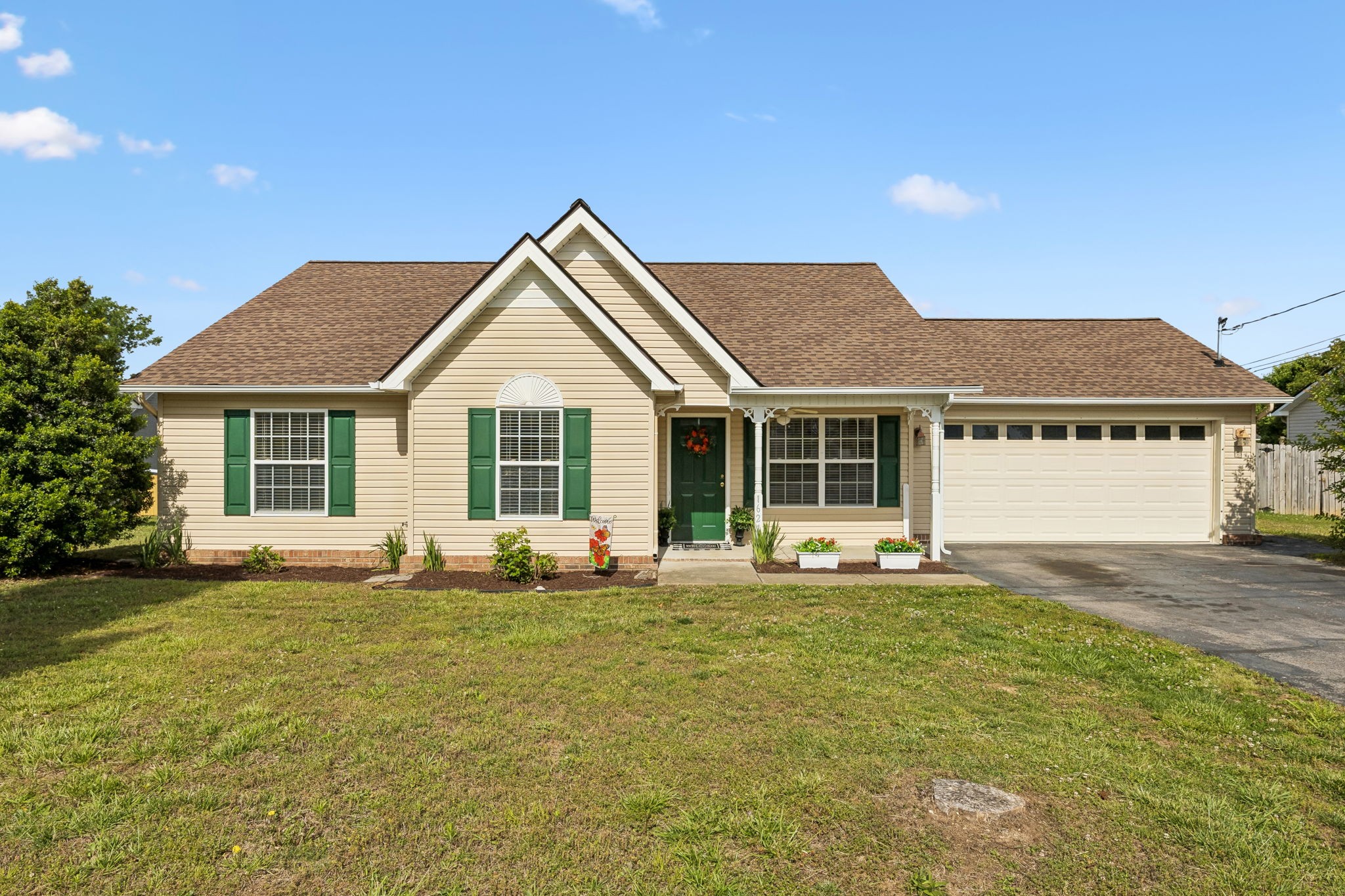 1621 Joel Dr