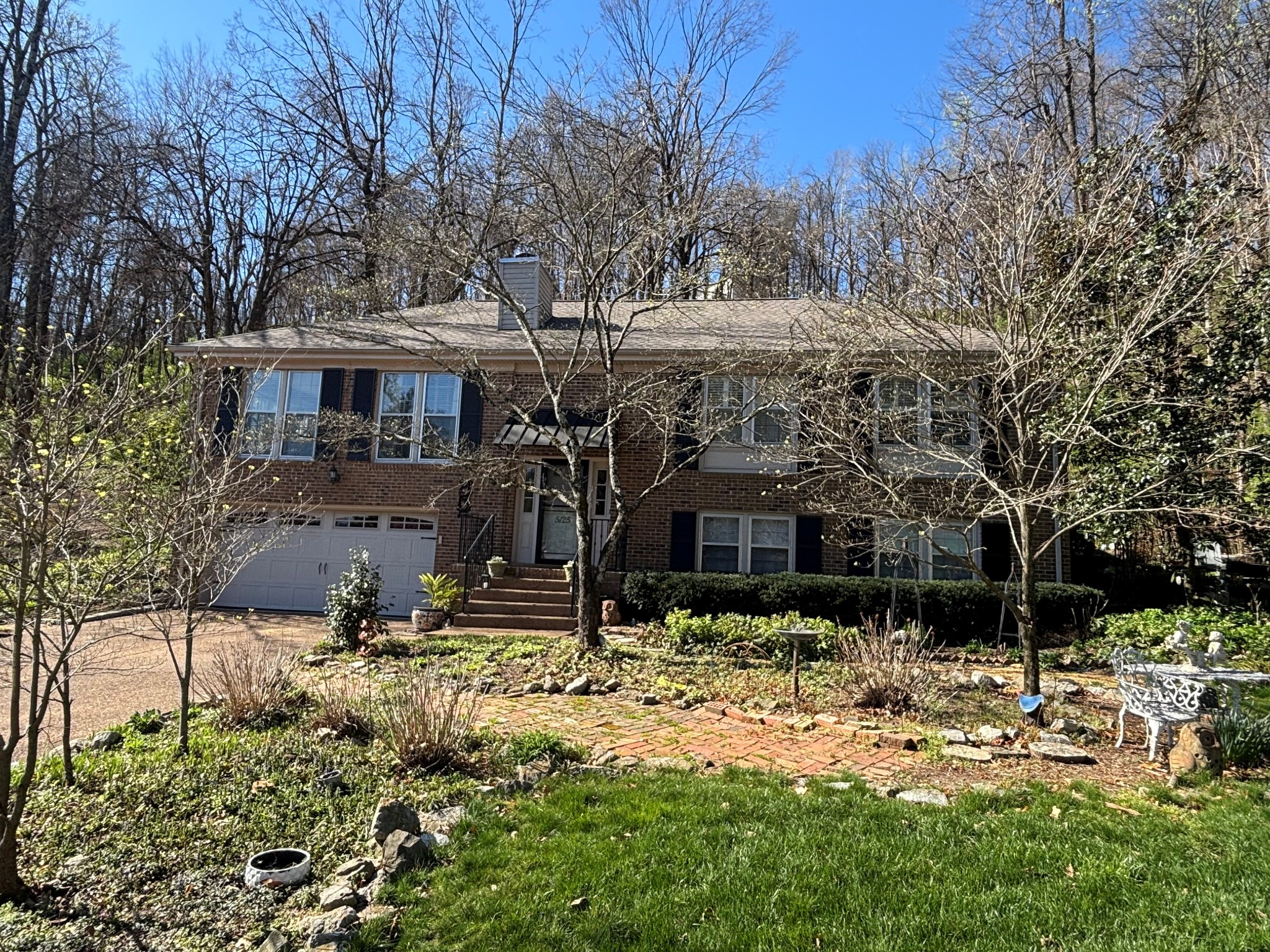 5125 Prince Phillip Cv