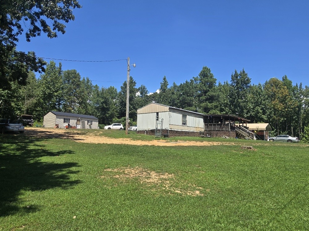 2751 Lyle Hollow Rd