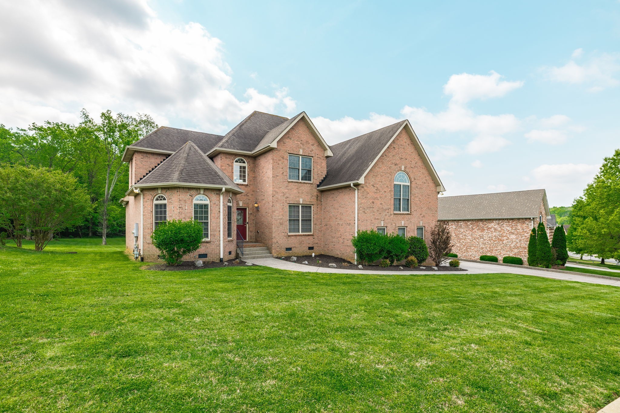 1022 Tower Hill Ln