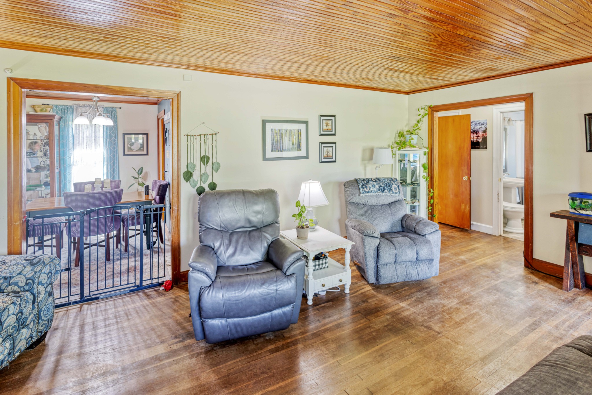 1164 Hirestown Rd
