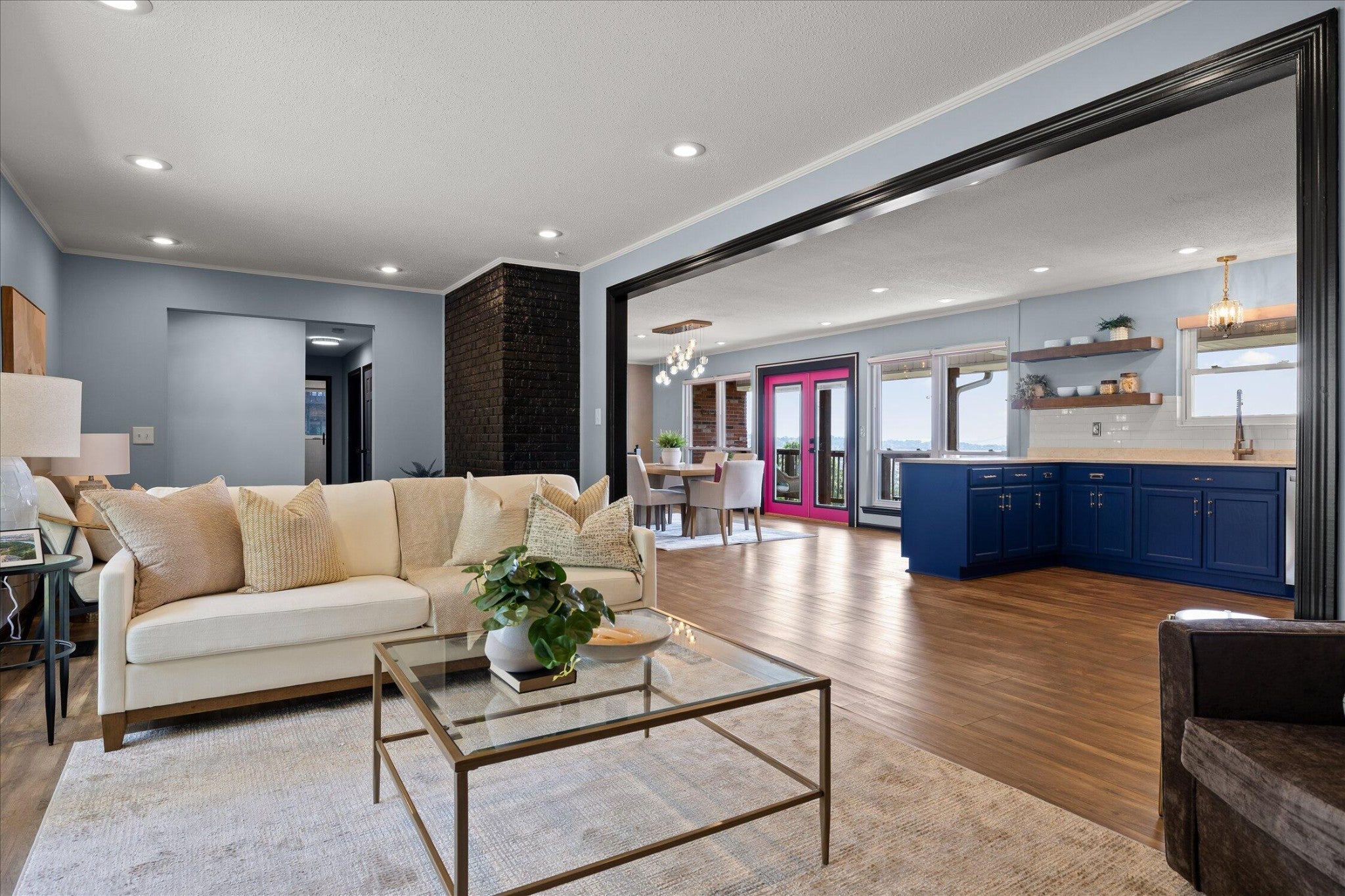 302 Walsh Road 0