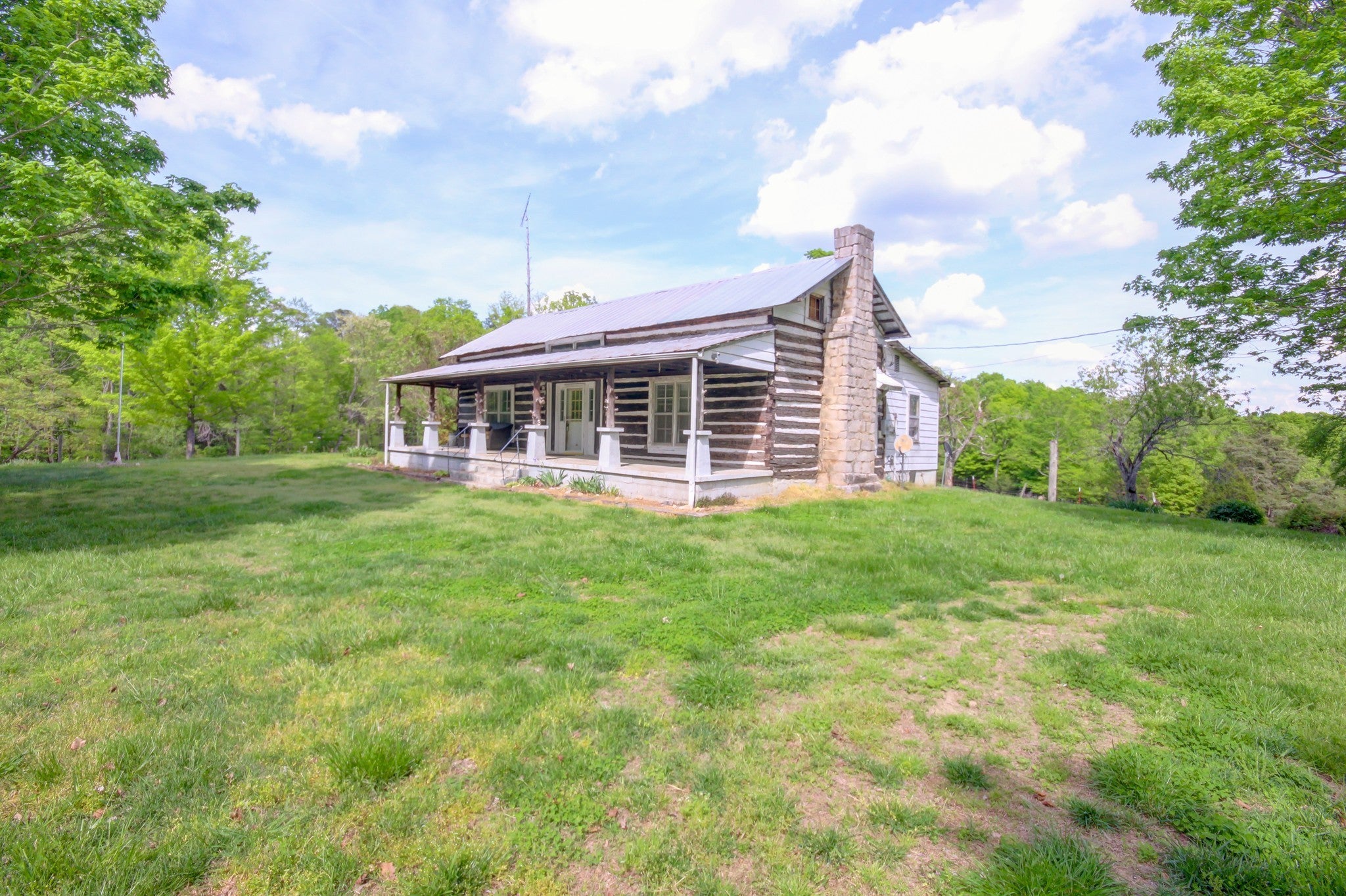 3915 Oak Ridge Rd