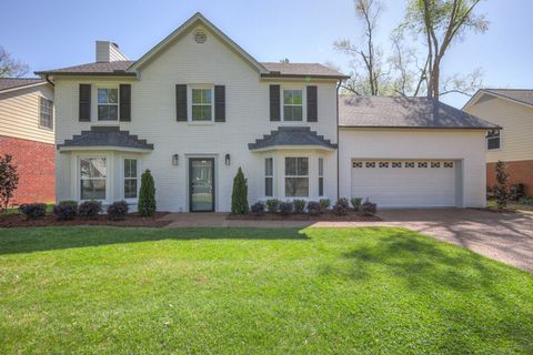 Photo of 521 Maplegrove Dr, Franklin, TN 37064 (MLS # 3215023)