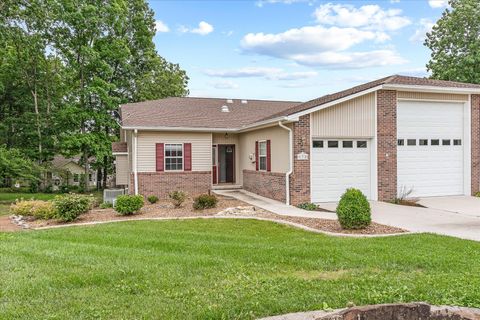 172 Hawthorn Loop Crossville TN 38555