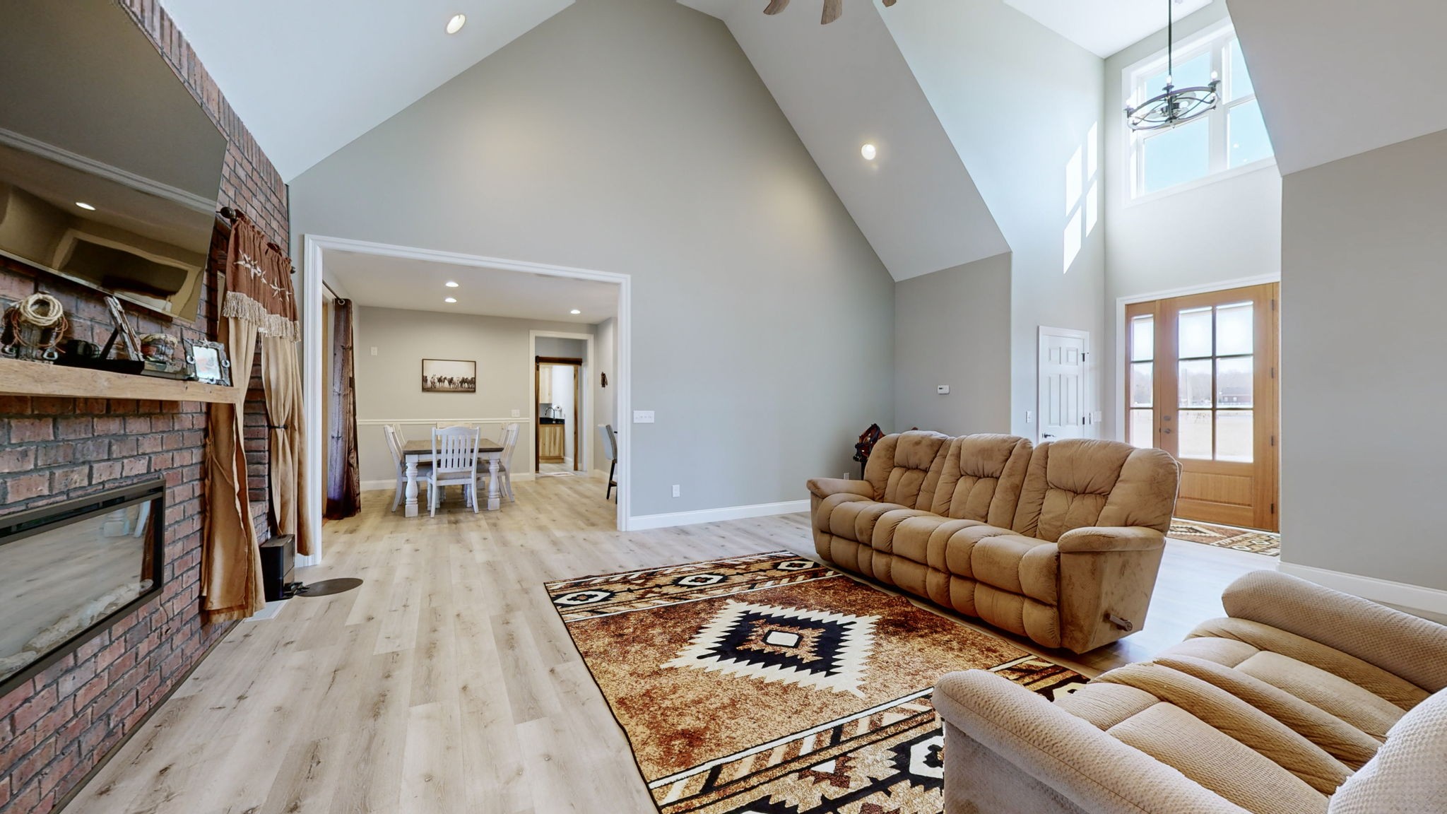 329 Palmetto Rd