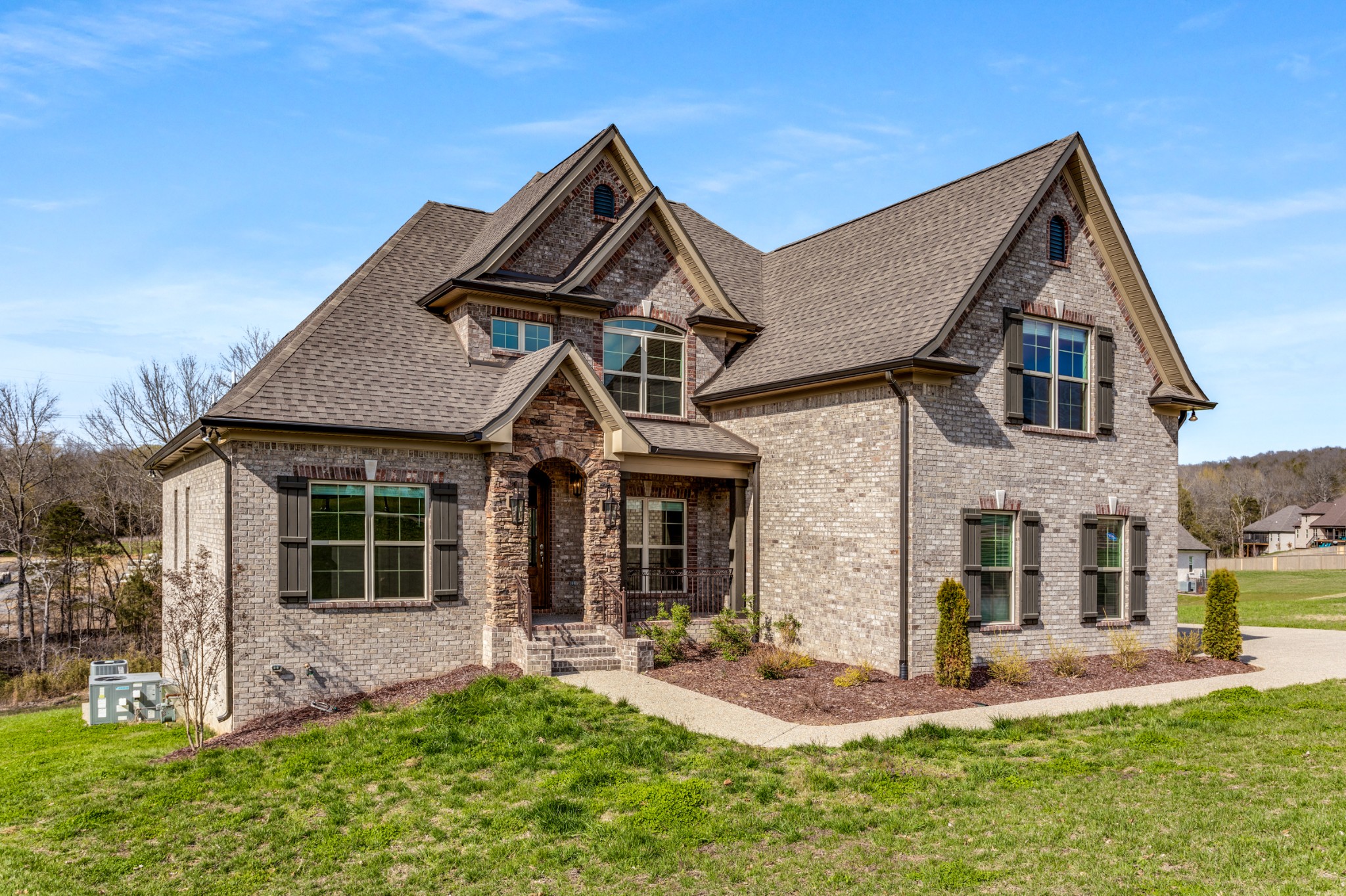 232 Amana Dr