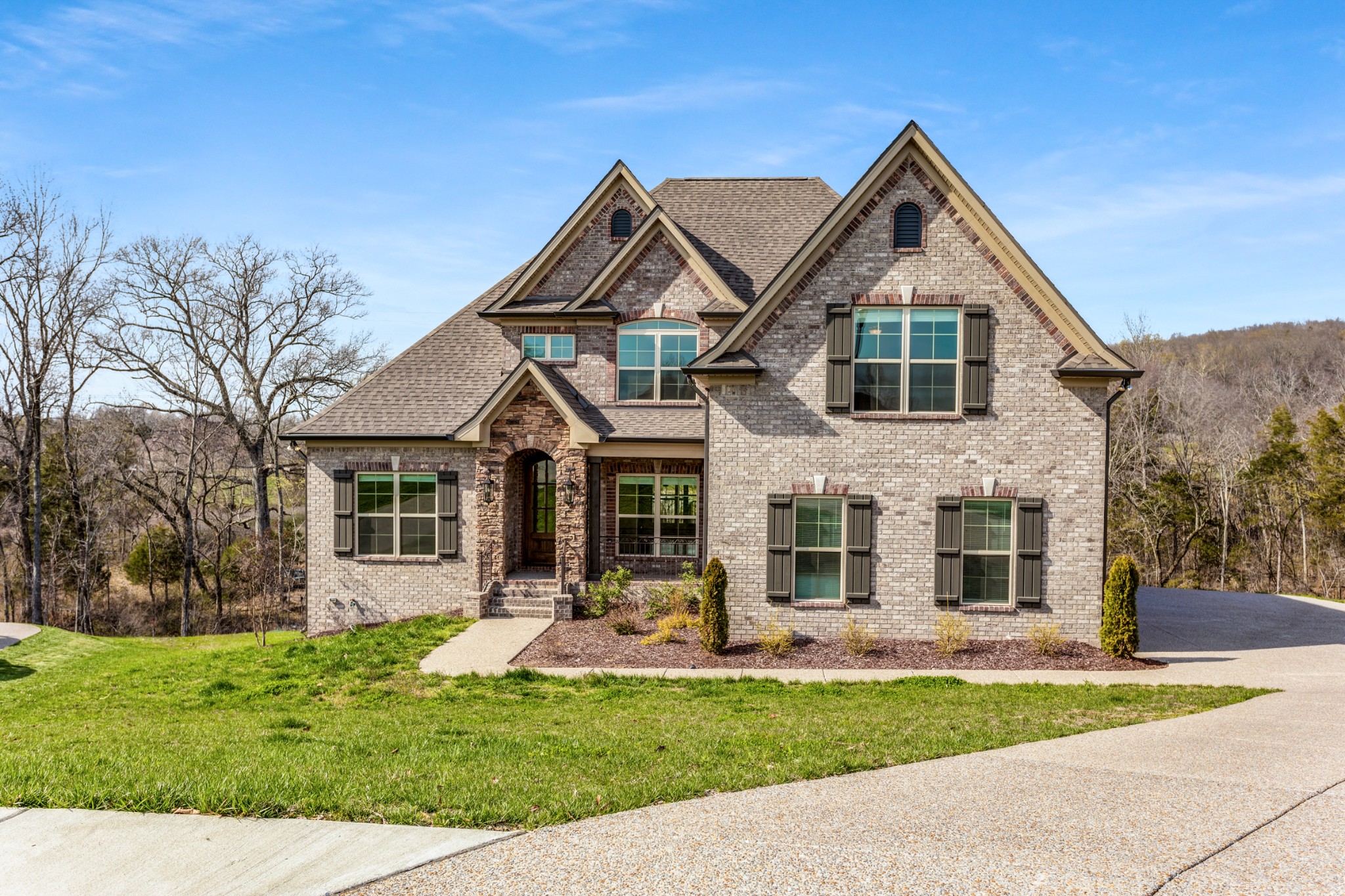 232 Amana Dr